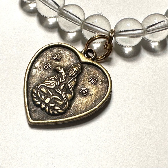 Chinese Horoscope Dragon Heart Charm Stretch Bracelet Mala Clear Round Beads - Picture 4 of 4